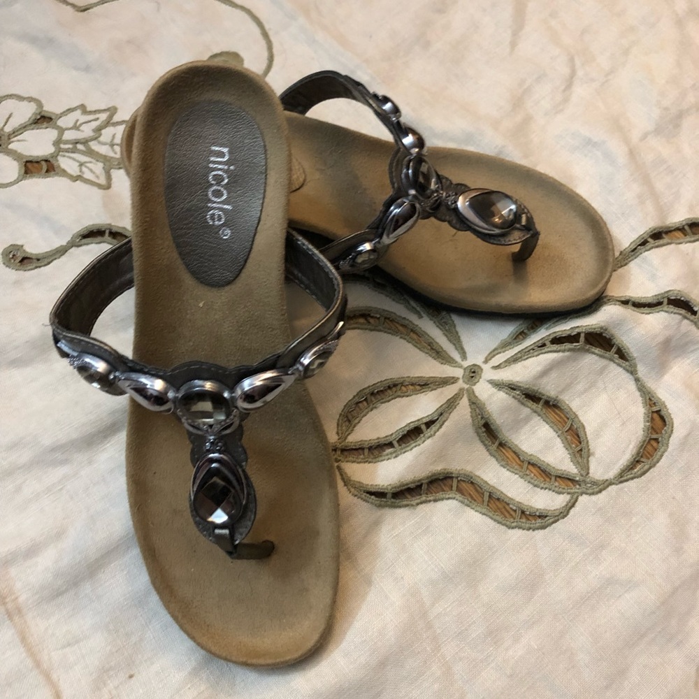🔥Nicole embellished sandals